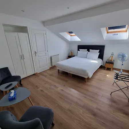 Le Castel Frühstückspension Bayeux