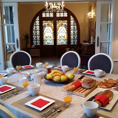 Frühstückspension Le Castel 4*