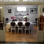 Le Castel Bed & Breakfast Bayeux