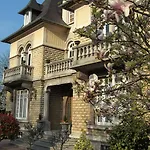 Le Castel Bayeux
