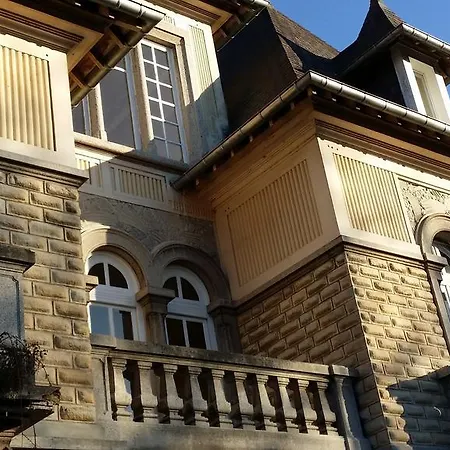 Le Castel