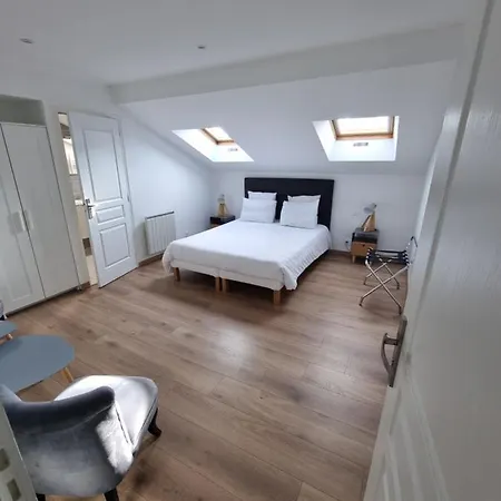 Bed & Breakfast Le Castel Bayeux