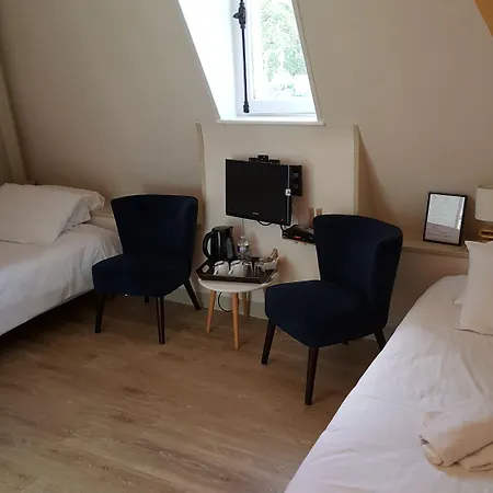 Le Castel 3*