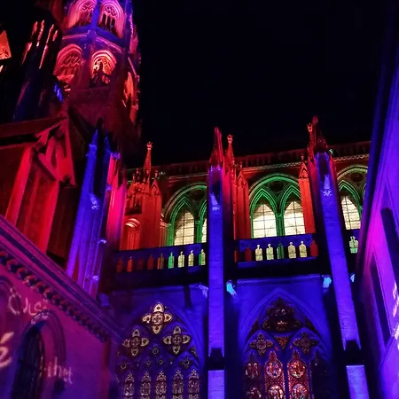 Le Castel Bed & Breakfast Bayeux