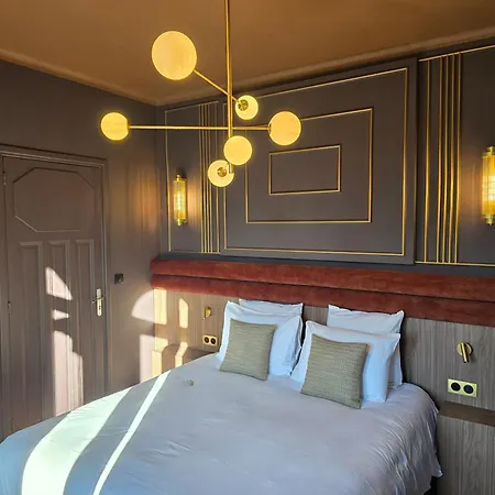 Le Castel 3*