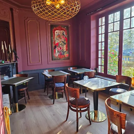 Le Castel Bed & Breakfast Bayeux