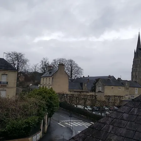 Le Castel Bed & Breakfast