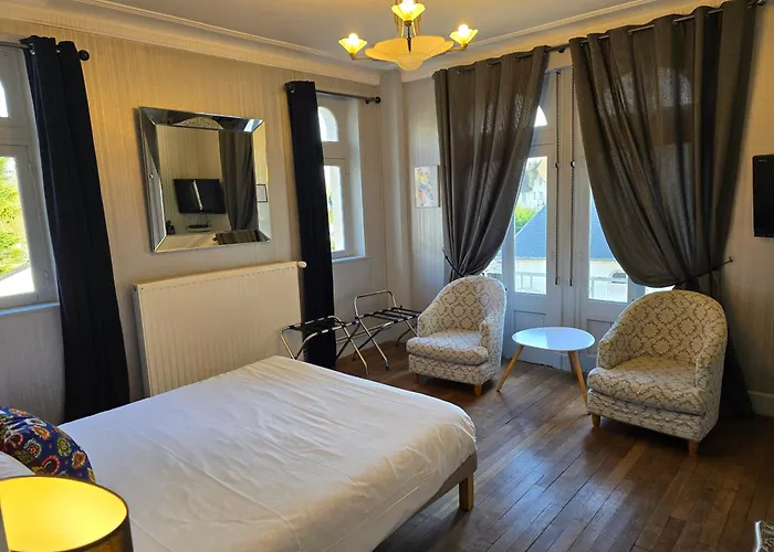 Frühstückspension Le Castel 4*