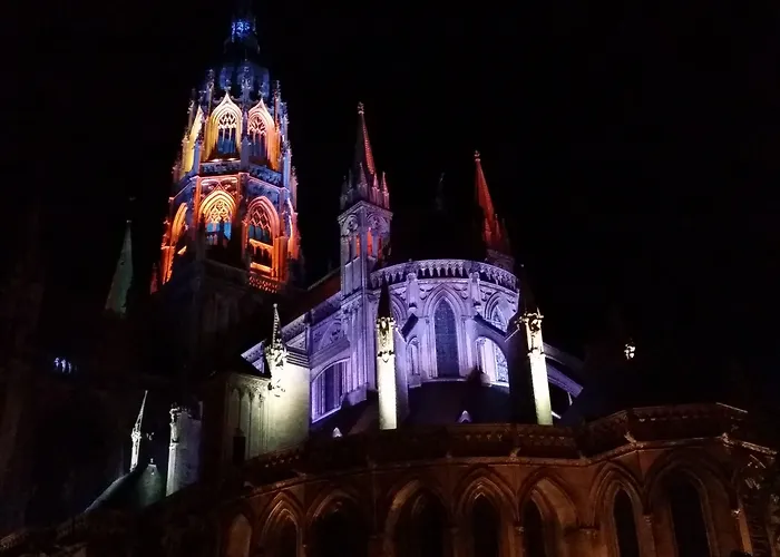 Le Castel Frühstückspension 4*