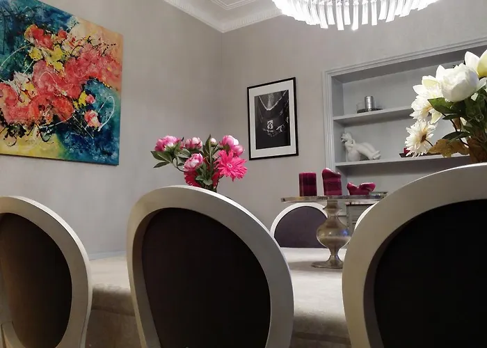 Le Castel Bed & Breakfast 4*